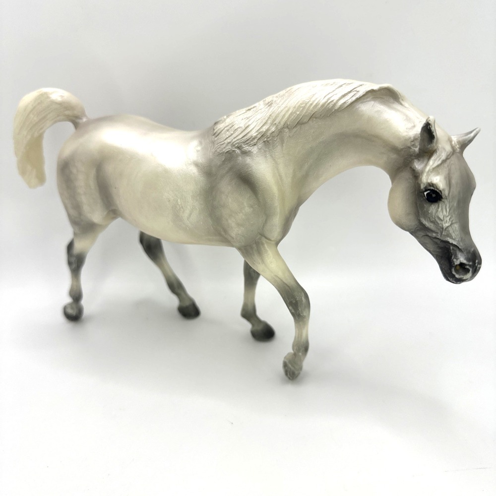 Breyer Classics #720055 Mistletoe Dapple Gray Mare Retired Model Horse